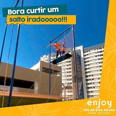 Enjoy Solar Das Aguas Park Resort Olimpia Exterior photo Trampoline in the complex