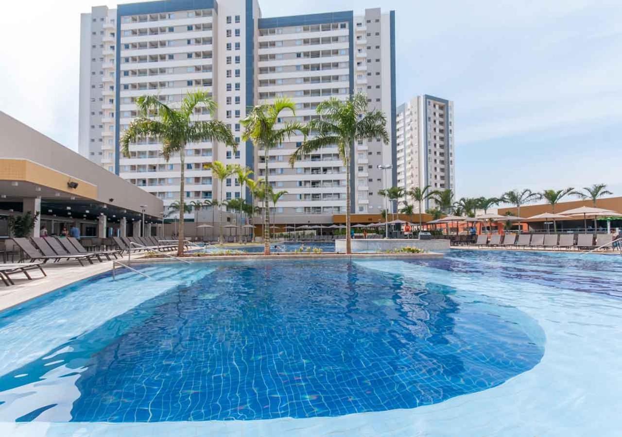 Enjoy Solar Das Aguas Park Resort Olimpia Exterior photo The swimming pool at the clubhouse
